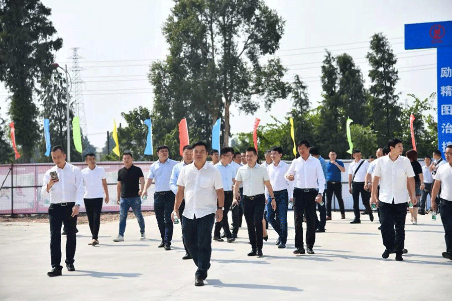 香蕉视频在线观看免费家具集团江睦工业园项目动工奠基仪式入场现场图